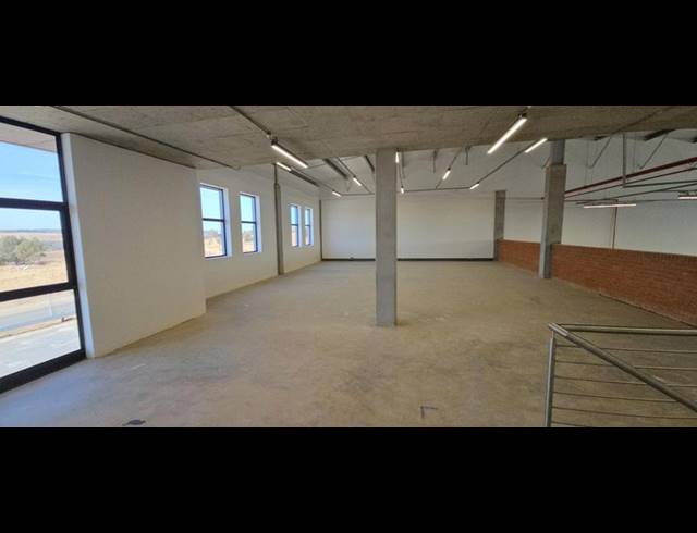 INDUSTRIAL PROPERTY TO RENT IN LONGLAKE